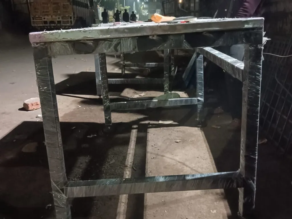 Height Adjustable Work Table - Side View with Wooden Top